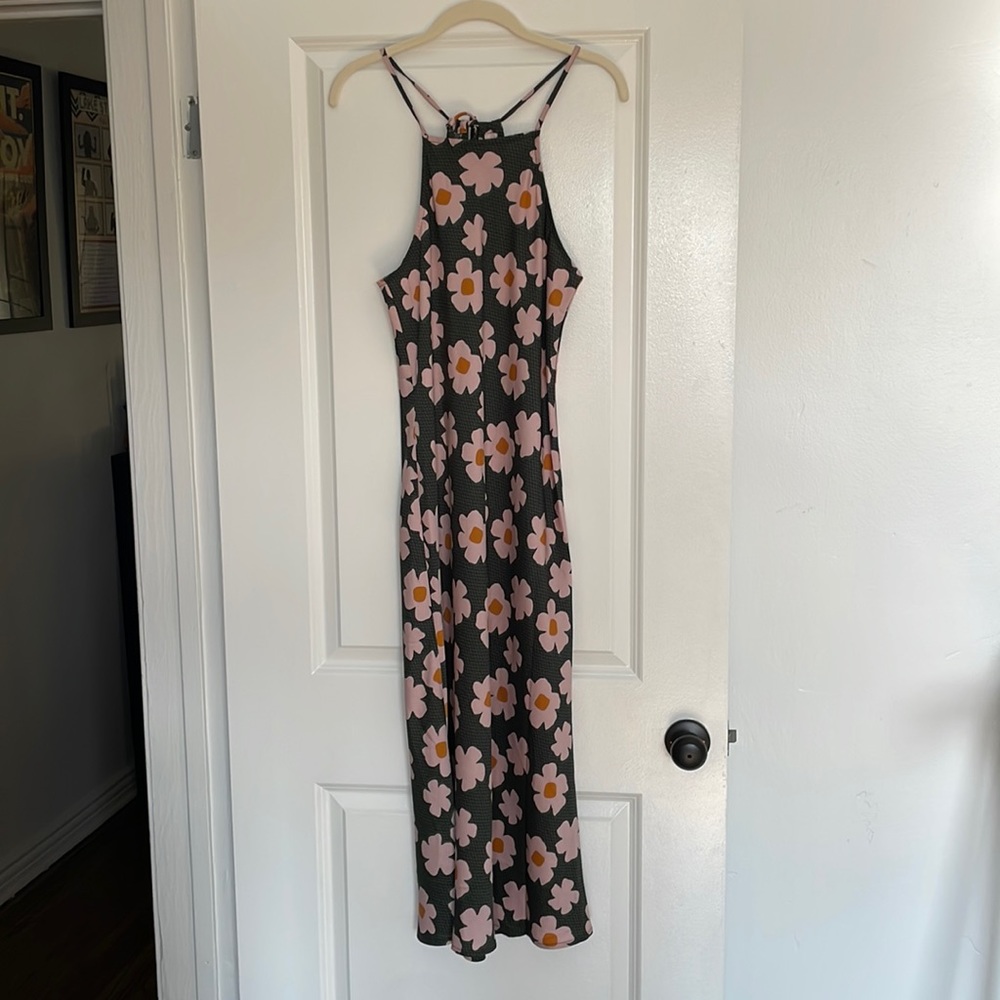 Green & pink floral midi slip dress!